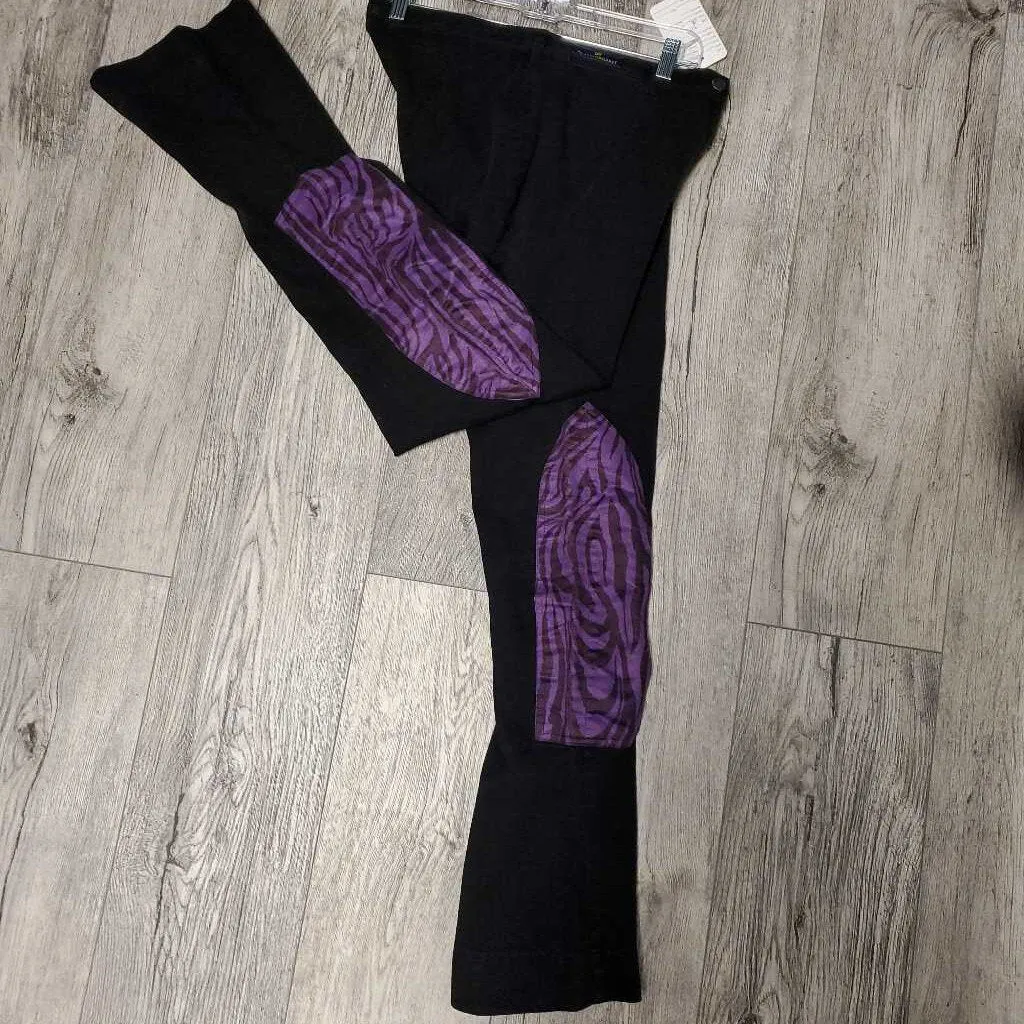 Ann Margaret Black w/purple Zebra 10R