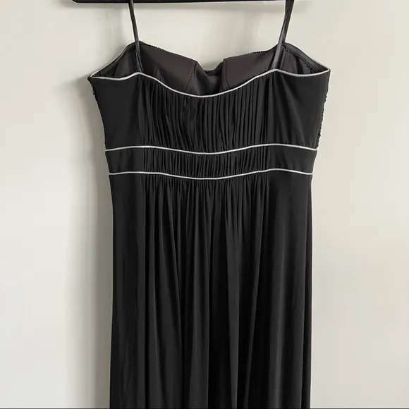 BCBGMaxAzria Black &amp; Silver Trim Full Length Gown Dress Ruched Strapless Evening