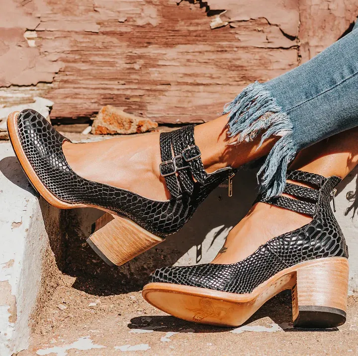 CHRISTA | ÖKO-LEDERSCHUHE FÜR ALLE JAHRESZEITEN