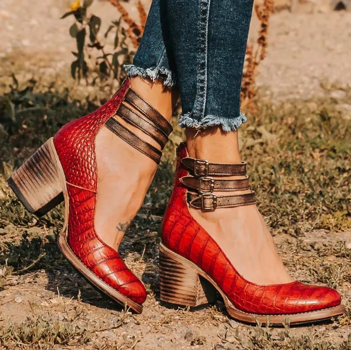 CHRISTA | ÖKO-LEDERSCHUHE FÜR ALLE JAHRESZEITEN
