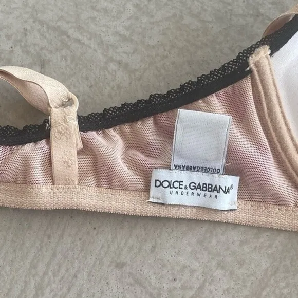 Dolce &amp; Gabbana Vtg. 00s Y2K Pink Heart Outerwear Bra 32C rhinestone