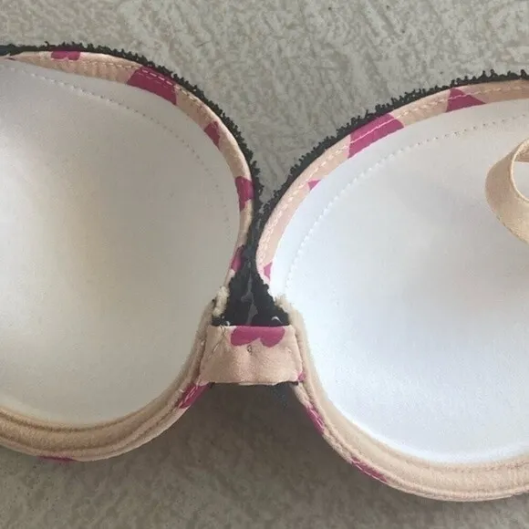 Dolce &amp; Gabbana Vtg. 00s Y2K Pink Heart Outerwear Bra 32C rhinestone