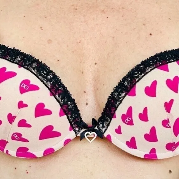 Dolce &amp; Gabbana Vtg. 00s Y2K Pink Heart Outerwear Bra 32C rhinestone