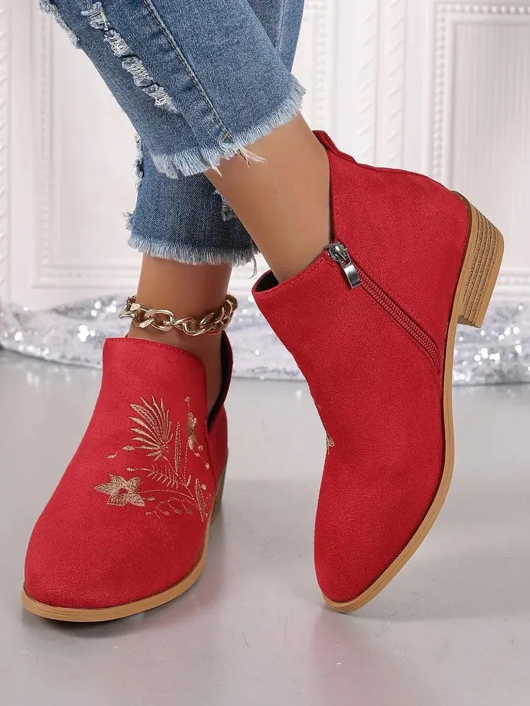 Fashion Retro Ankle Boots Embroidered Pointed Toe Loafers Elegant Casual Low Heels Shoes Moccasin Shoes Party Formal Women
