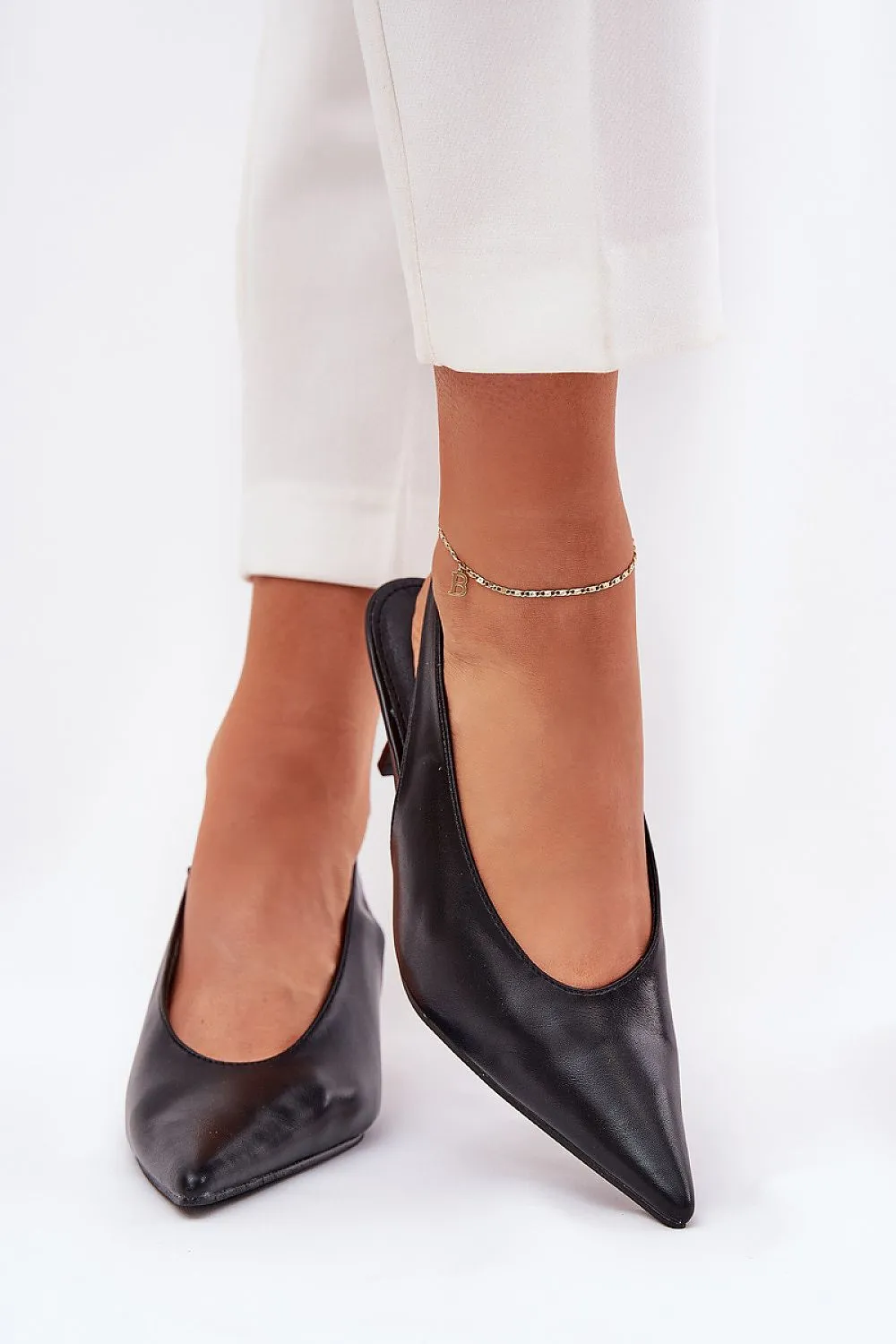High heels Step in style