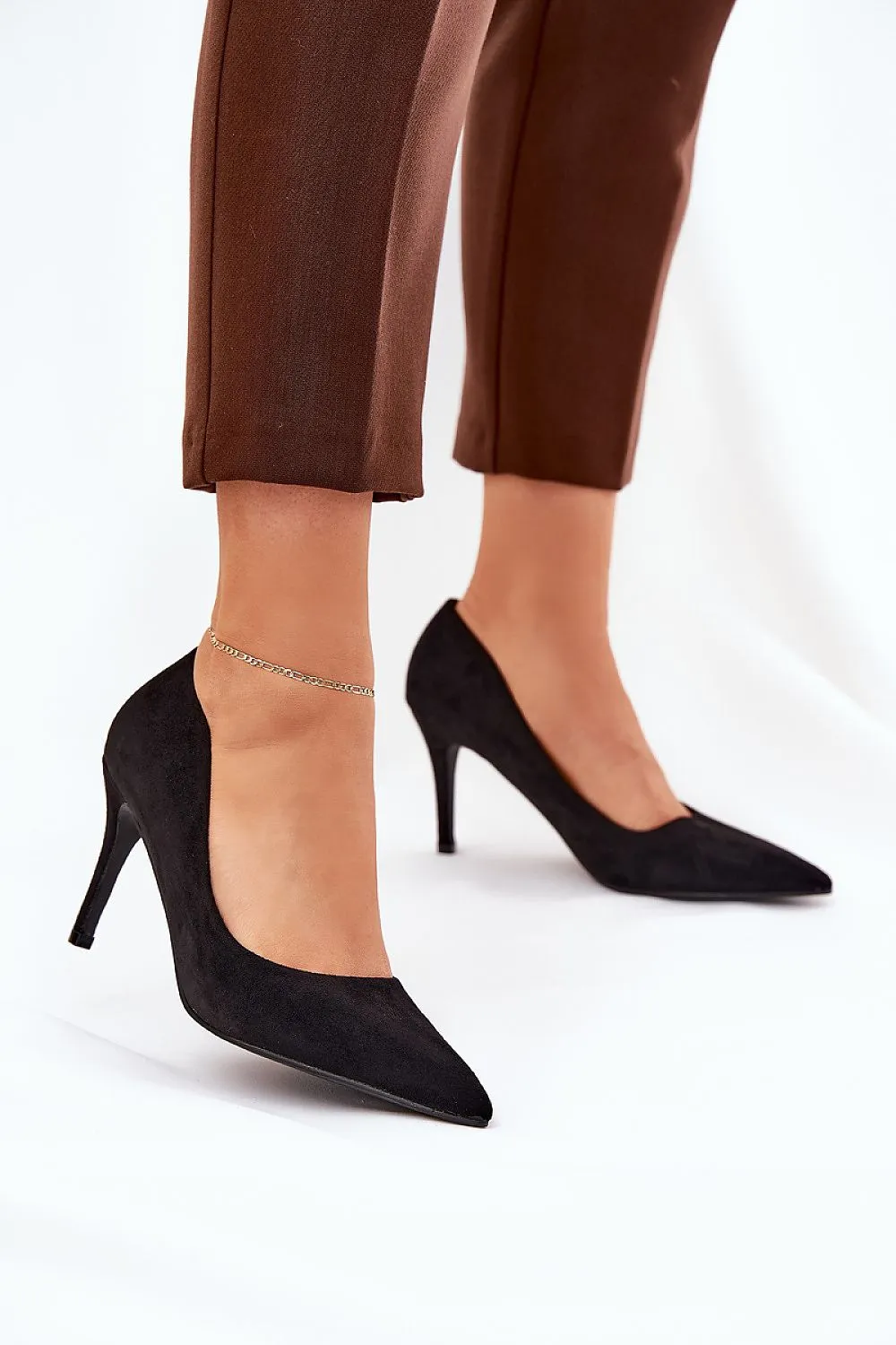 High heels Step in style