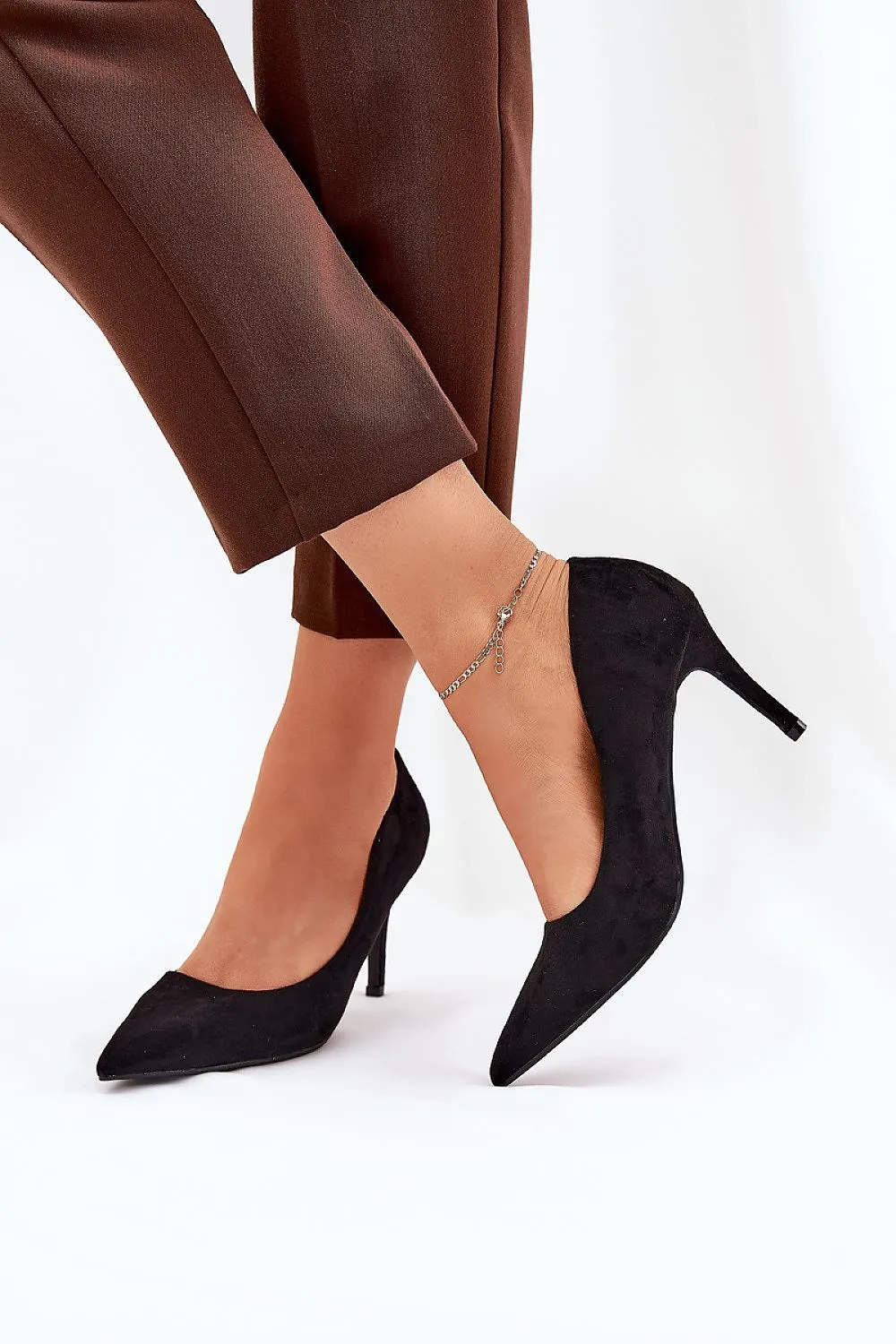 High heels Step in style
