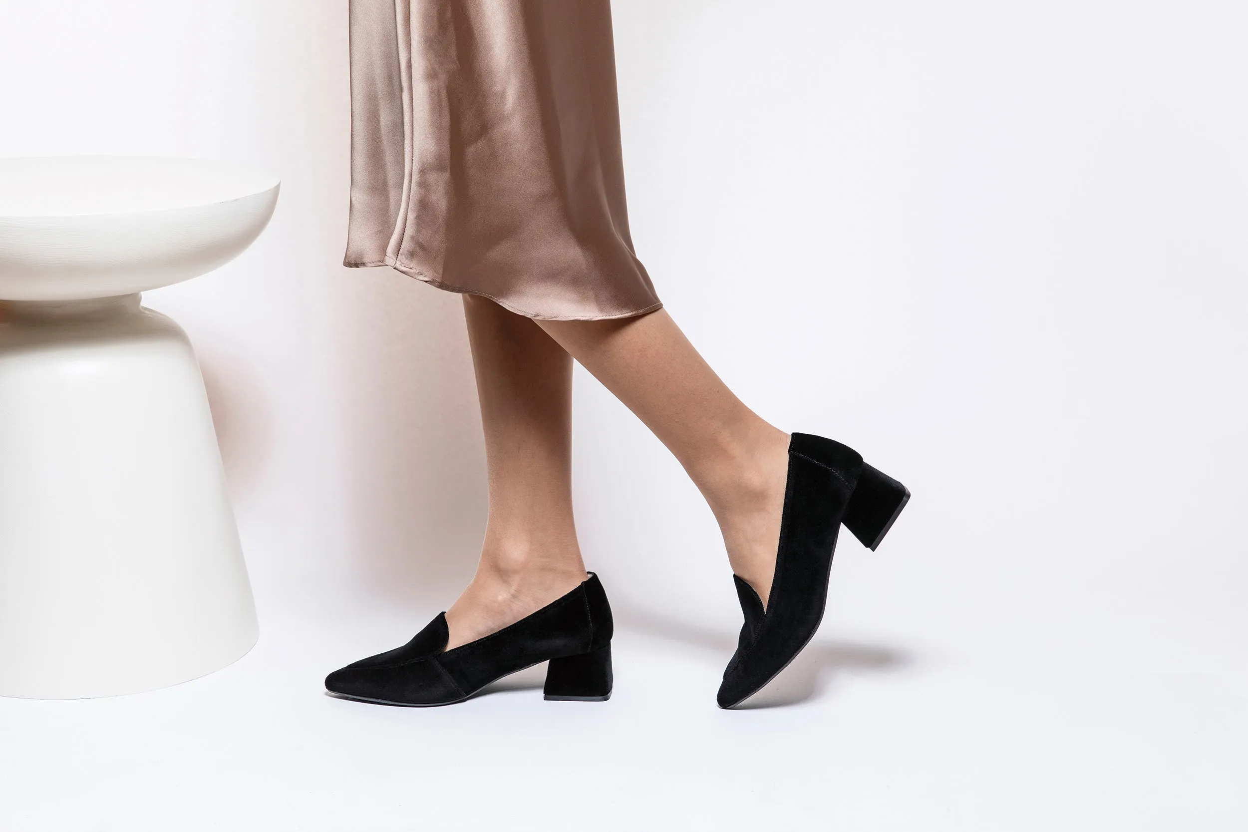 IRIS MOCASSIN VELVET BLACK