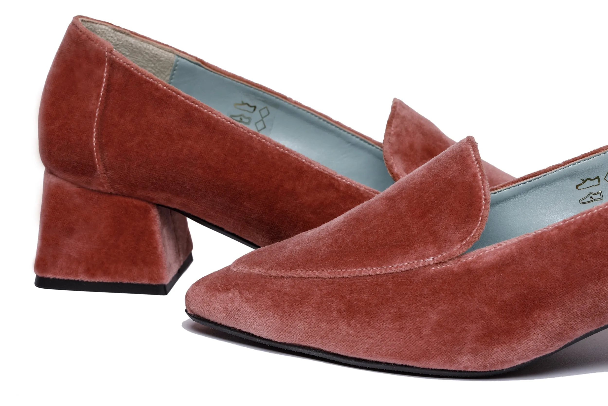 IRIS MOCASSIN VELVET PINK