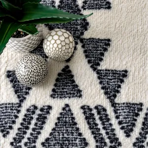 IVORY & INK TRIBAL TASSEL