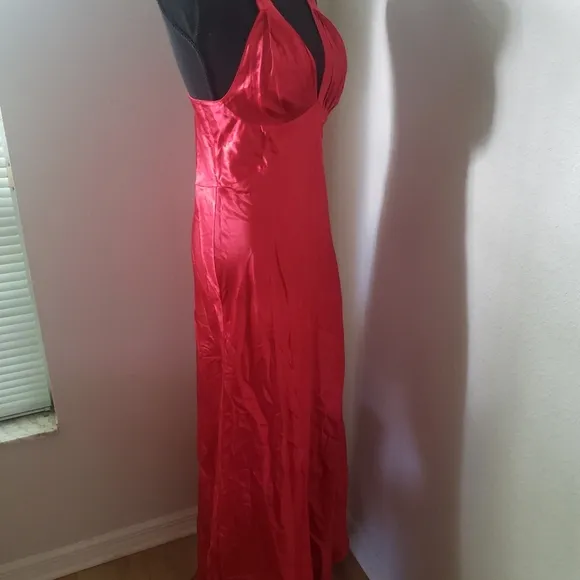 Just In: New Elegant Fredericks of Hollywood Gown