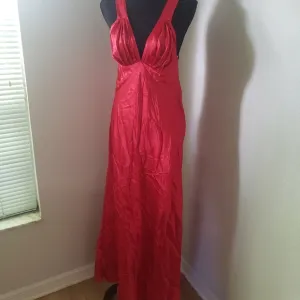 Just In: New Elegant Fredericks of Hollywood Gown