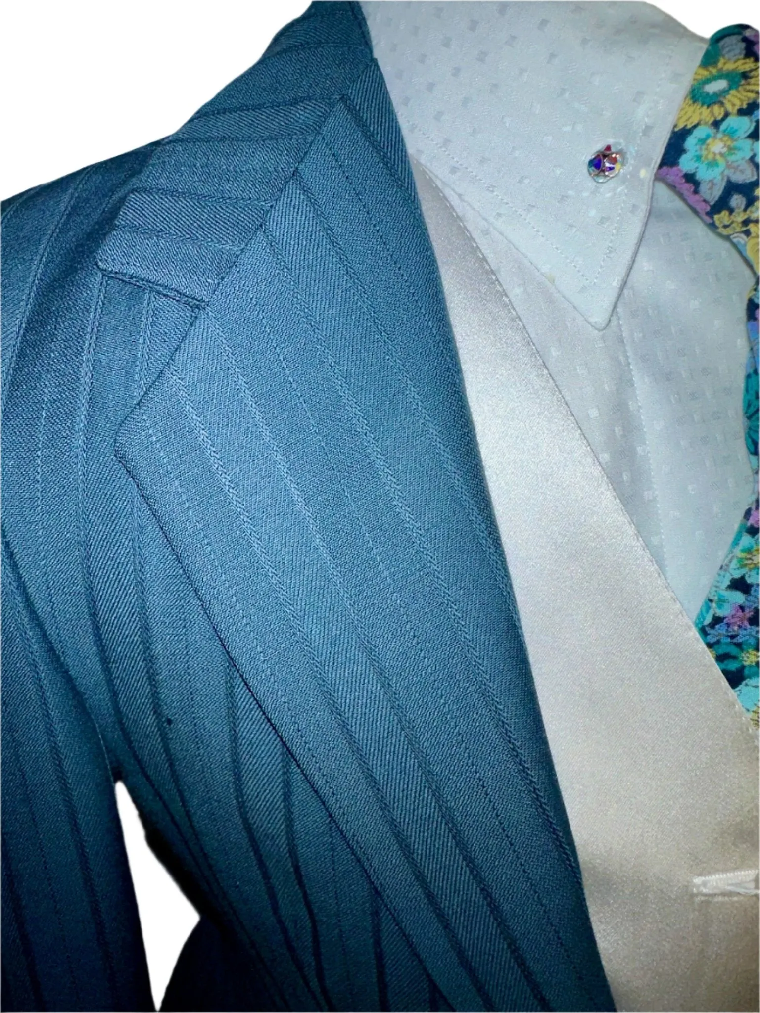 Marsha de Arriaga, Youth Day Suit