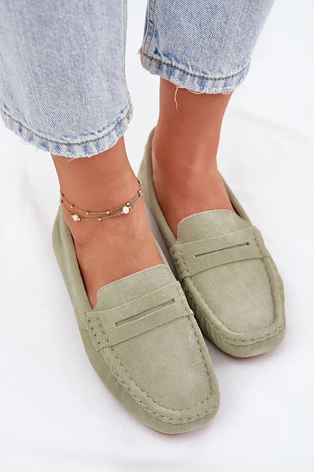 Mocassin Step in style