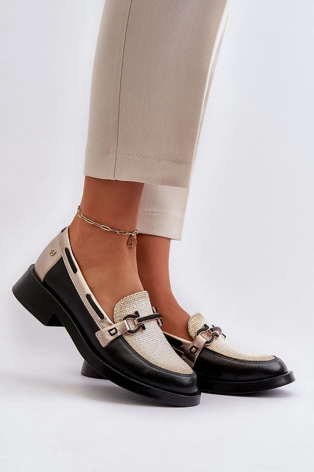 Mocassin