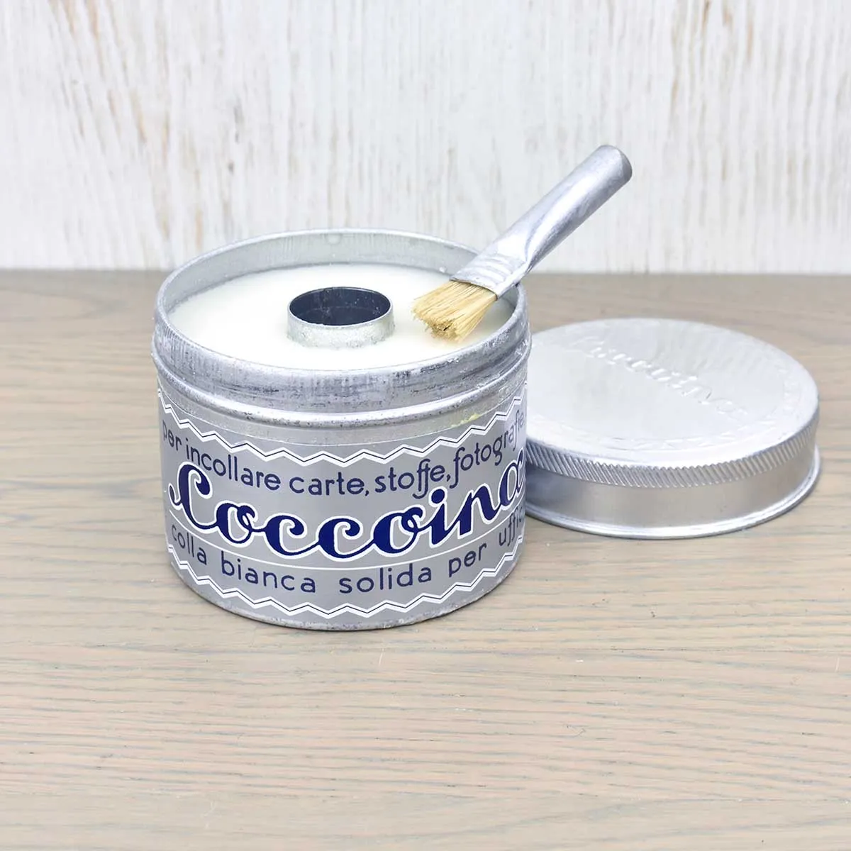 Natural Plastic Free Glue