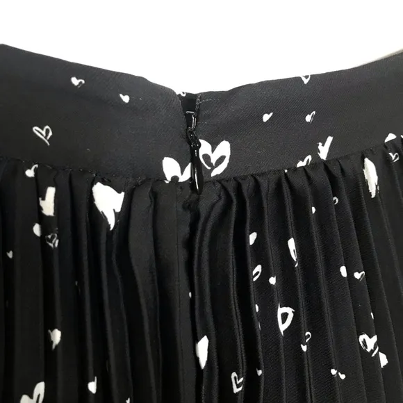 Parker Black &amp; White Heart Print Full Pleated Long Midi Skirt Sz 2