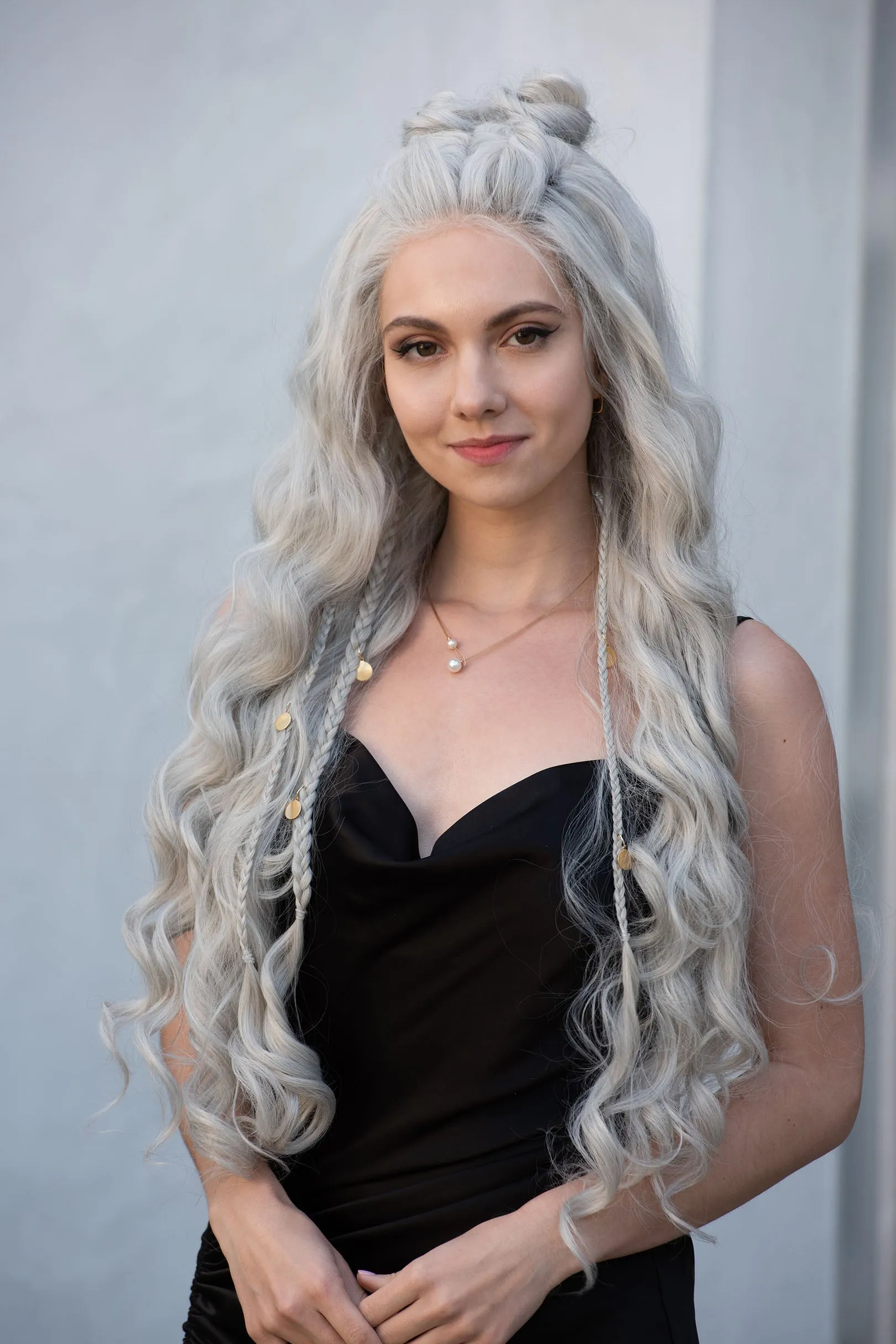 Pearl White Silver Gray Wavy Lace Top Synthetic Wig Daenerys Orla