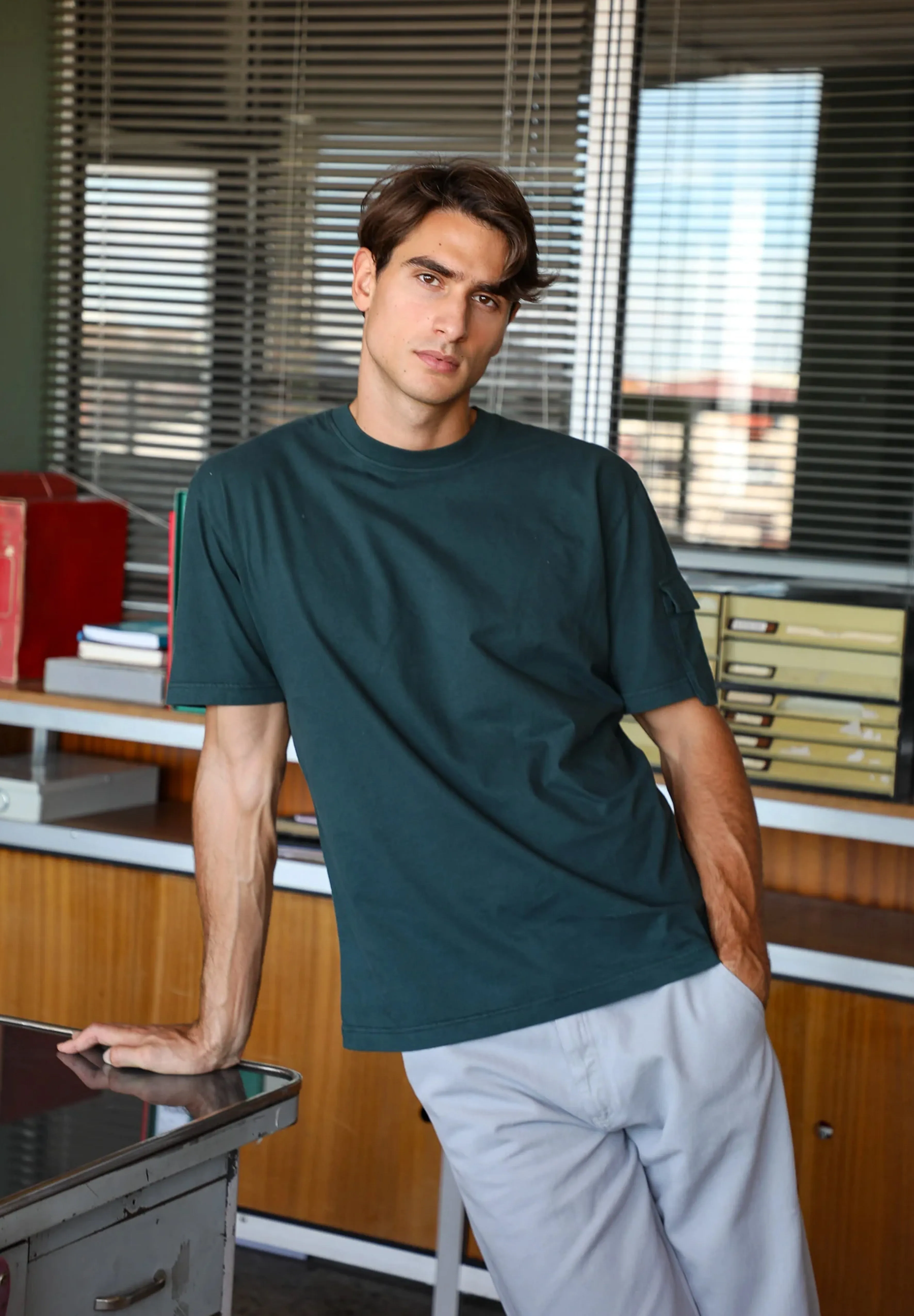 RAMSOS | T-SHIRT SOFT TRENDY SIDE POCKET PARA HOMEM