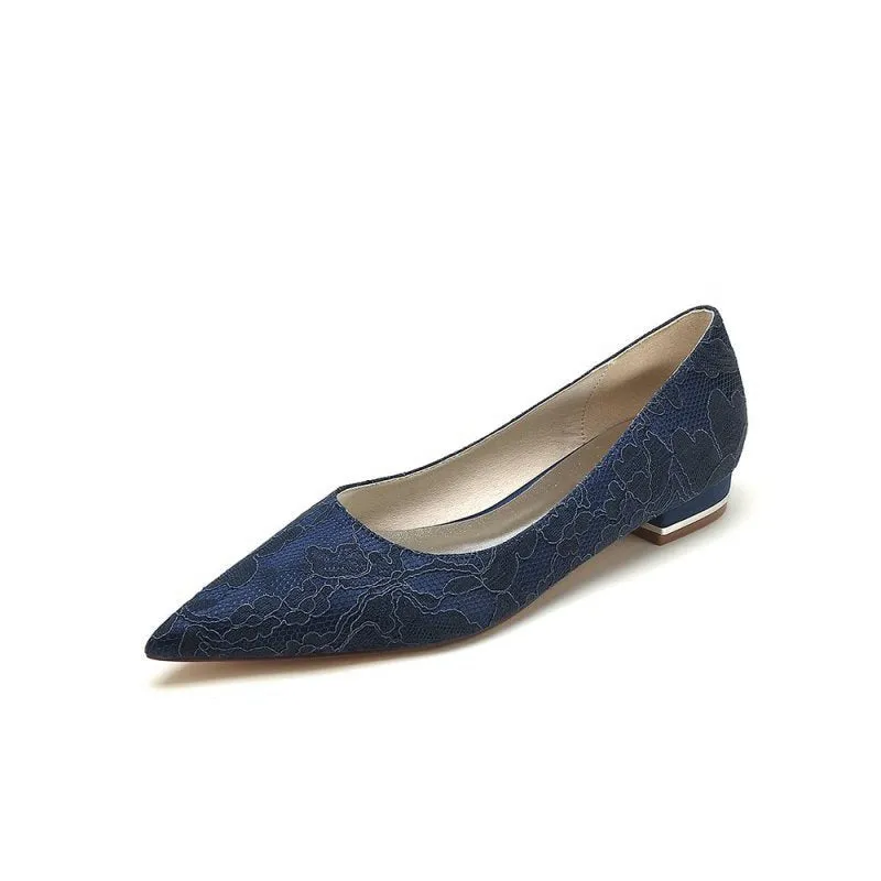 Simple Lace Pointed Toe Kitten Heels