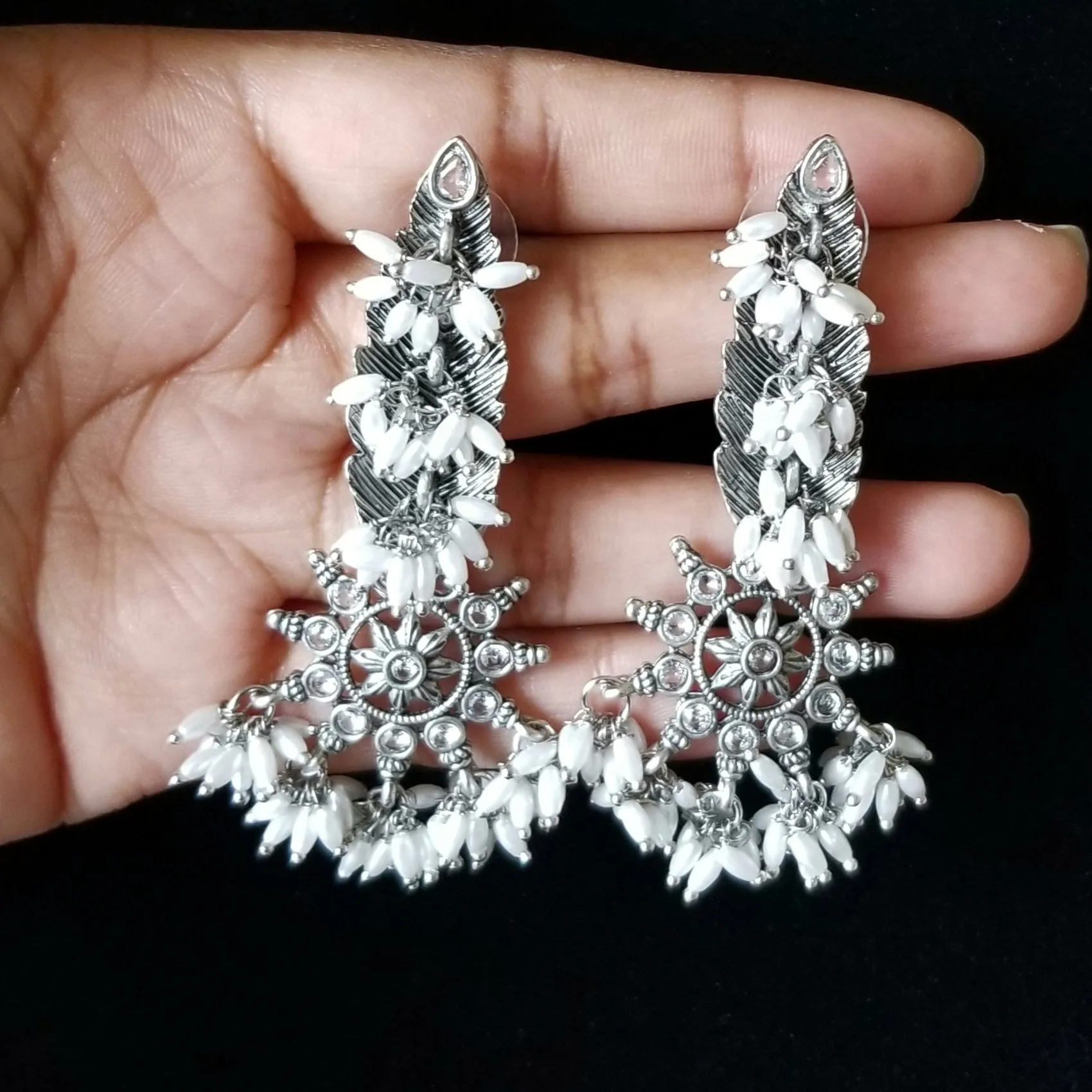 Sreya D Trendy Earring With Oxidised Plating HL17 White